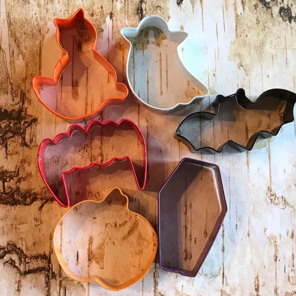Wilton Colored Metal Halloween Cookie Cutters